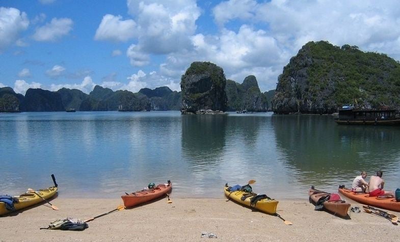 Halong Bay’s Beaches – The Marvelous Beaches Awaiting Your Discovery