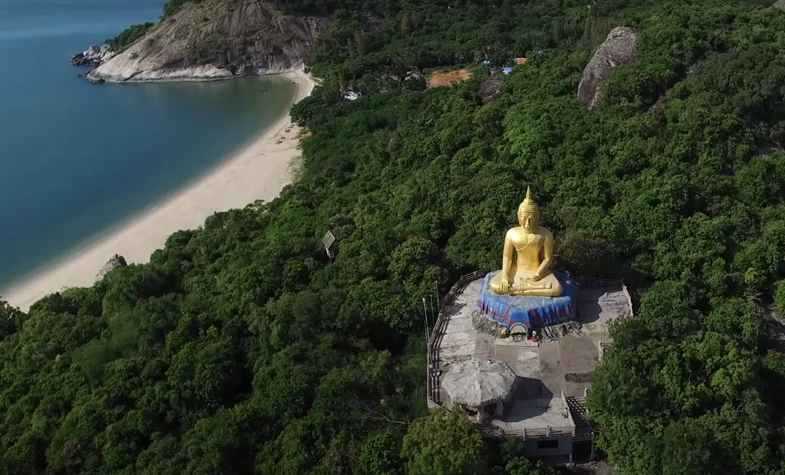 Explore thrilling Hua Hin Tours with Travel Authentic Asia and uncover hidden gems of this coastal paradise.