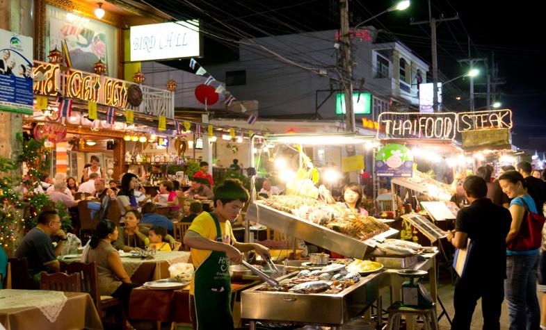 Tranquil and thrilling activities at Hua Hin Beach