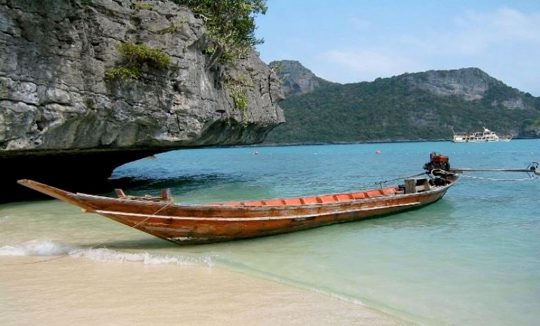 Ideal Time to Explore Cambodian Islands