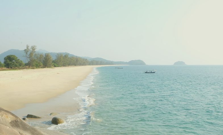 Discover the most beautiful beaches in Myanmar