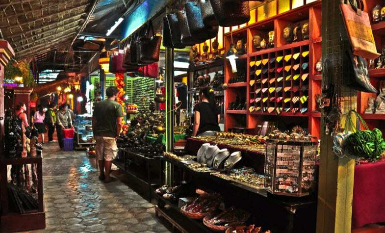 Best Night Market Phnom Penh - Souvenirs