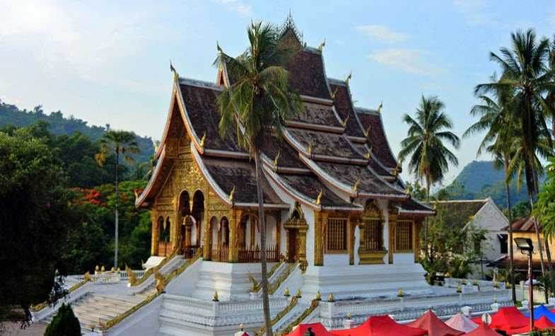 Things to see in Laos - Royal Palace