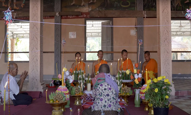 Thing to do in Wat Bo in Siem Reap